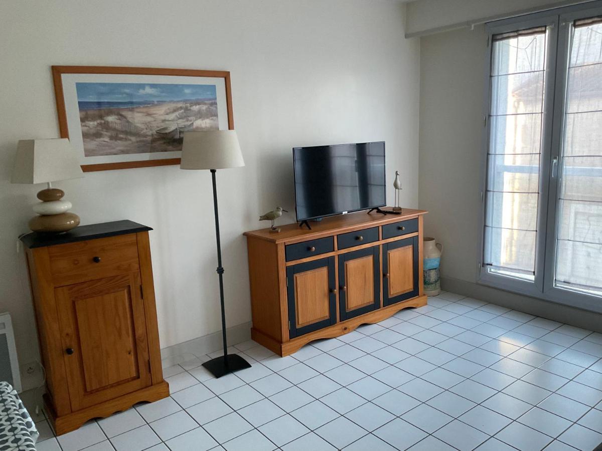 Appartement Centre Ville Pres Du Port Avec Parking Et Wifi 拉罗歇尔 外观 照片