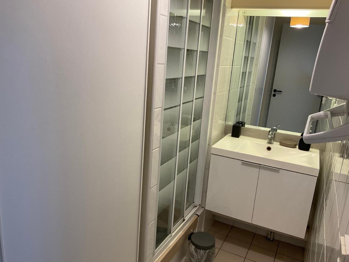 Appartement Centre Ville Pres Du Port Avec Parking Et Wifi 拉罗歇尔 外观 照片