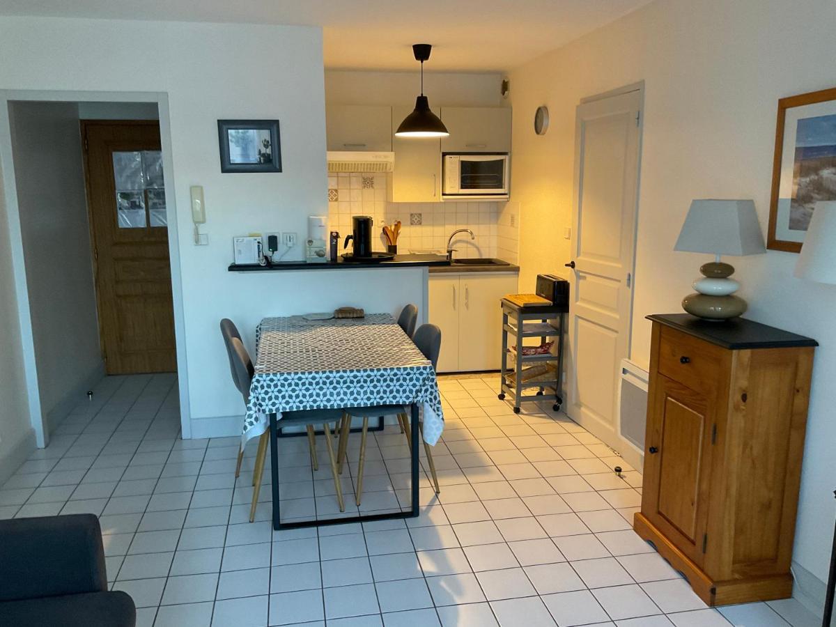 Appartement Centre Ville Pres Du Port Avec Parking Et Wifi 拉罗歇尔 外观 照片