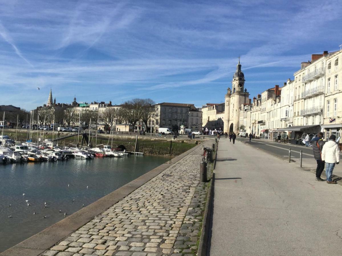 Appartement Centre Ville Pres Du Port Avec Parking Et Wifi 拉罗歇尔 外观 照片